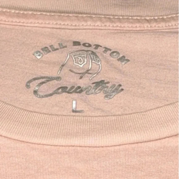 Lainey Wilson Official Merch Bell Bottom Country Short Sleeve Cotton Shirt - Picture 3 of 10